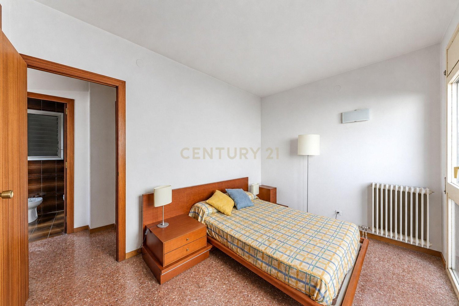 Lägenhet i Barcelona, Spanien 3 sovrum, 89 kvm. Nr. 198509