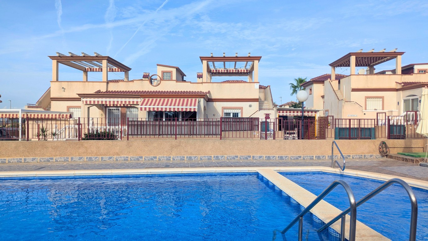 Casa adosada en San Fulgencio, Alicante, España 2 dormitorios, 55 m2 No. 199846