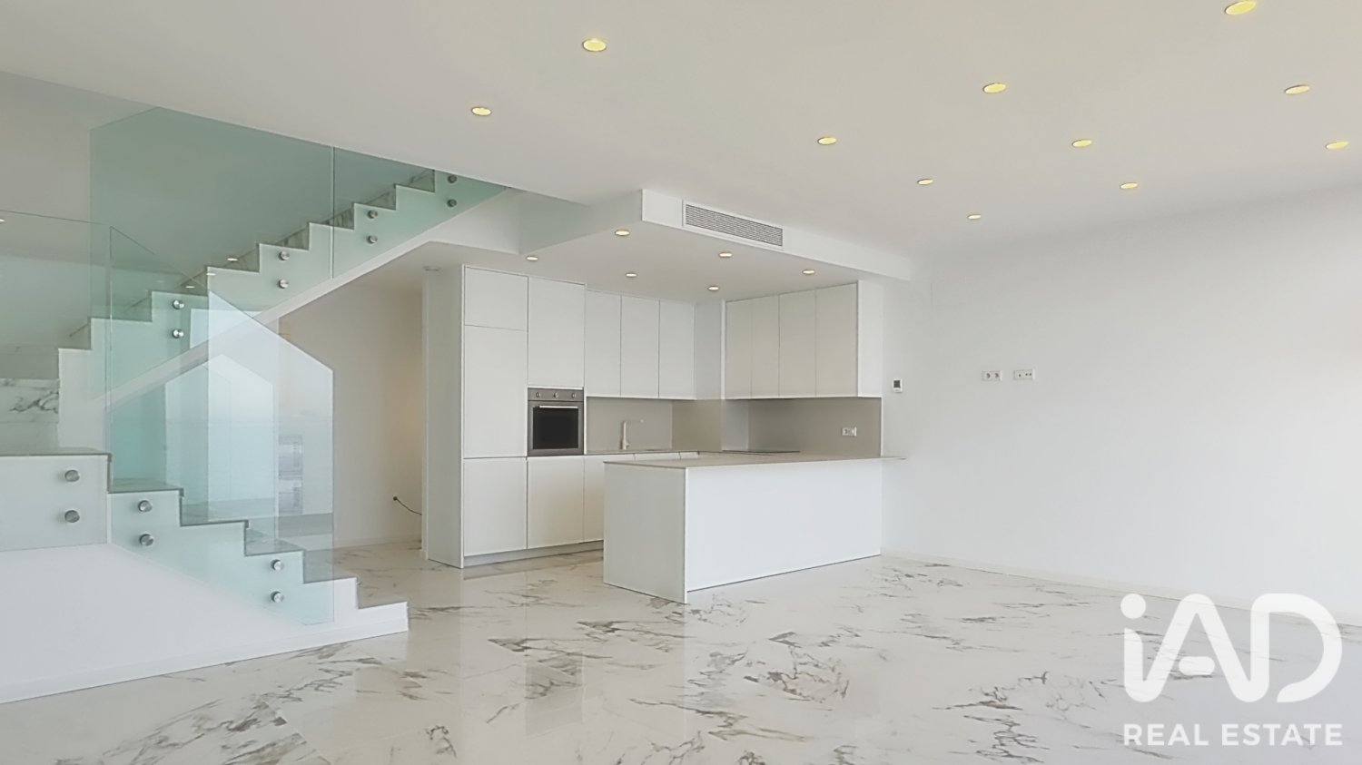Penthouse in Villajoyosa, Alicante, Spain 3 bedrooms, 229 sq.m. No. 199513