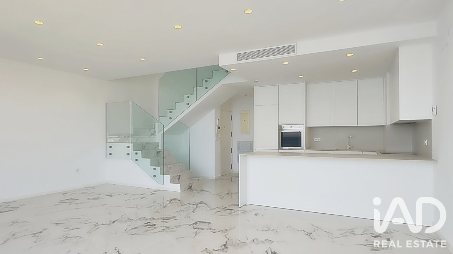 Penthouse in Villajoyosa, Alicante, Spain 3 bedrooms, 229 sq.m. No. 199513