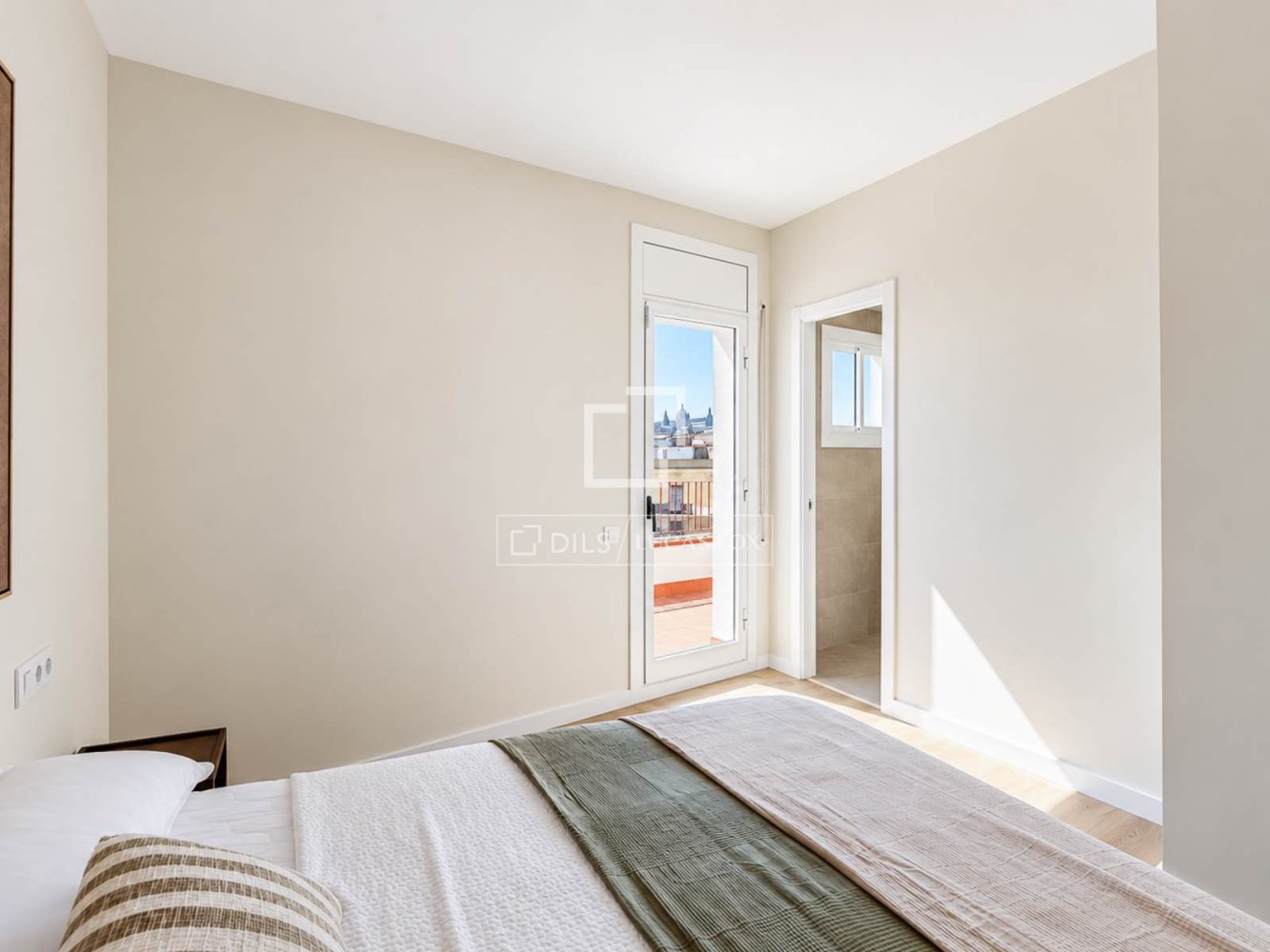 Attico a Barcelona, Spagna 3 camere da letto, 90 mq. N° 197609