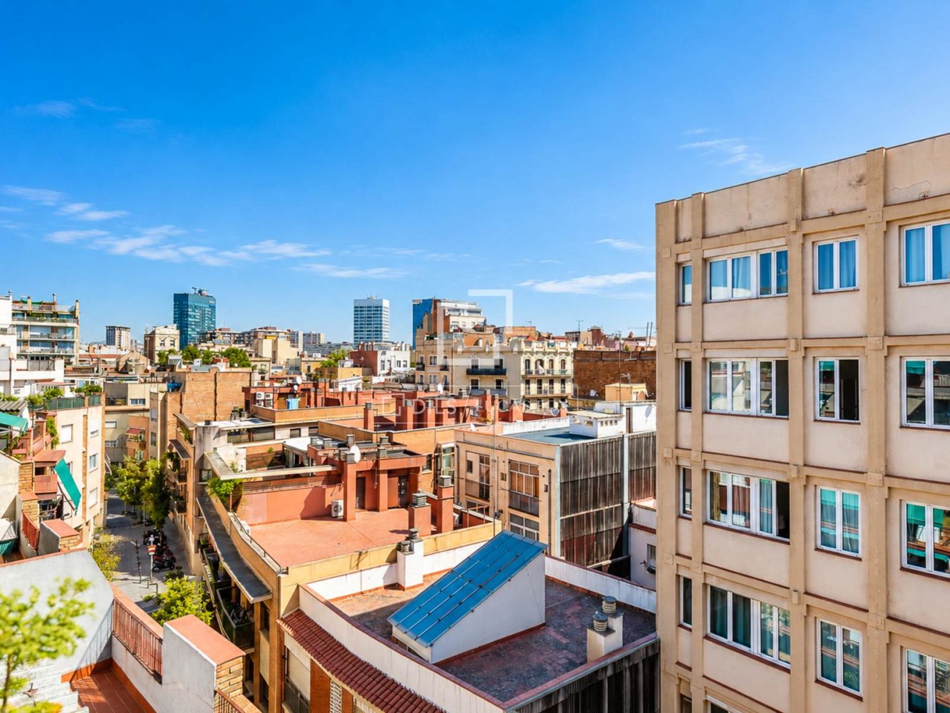 Attico a Barcelona, Spagna 3 camere da letto, 90 mq. N° 197609