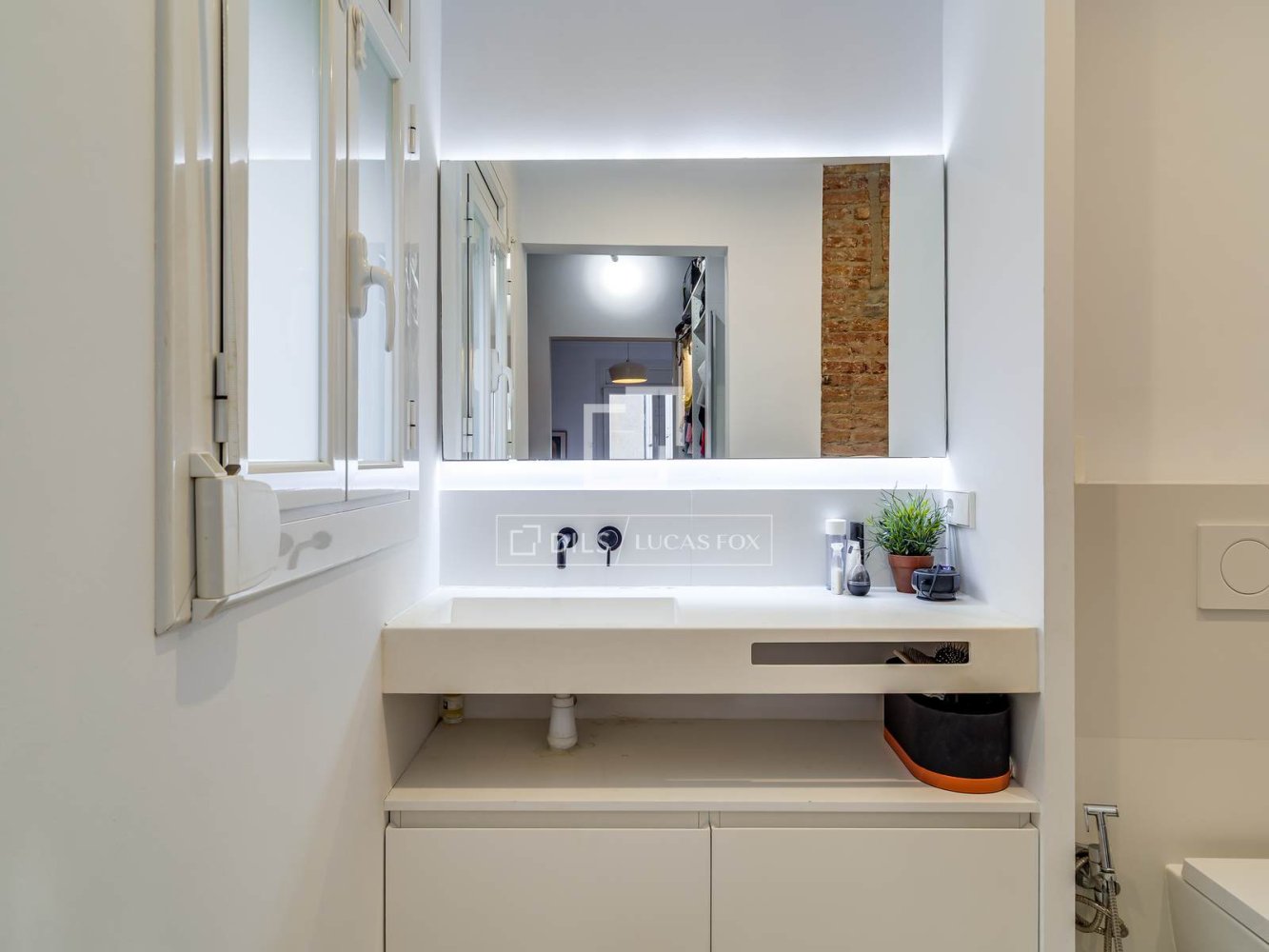 Apartment à Barcelona, Espagne 3 chambres, 90 m2 No. 199165