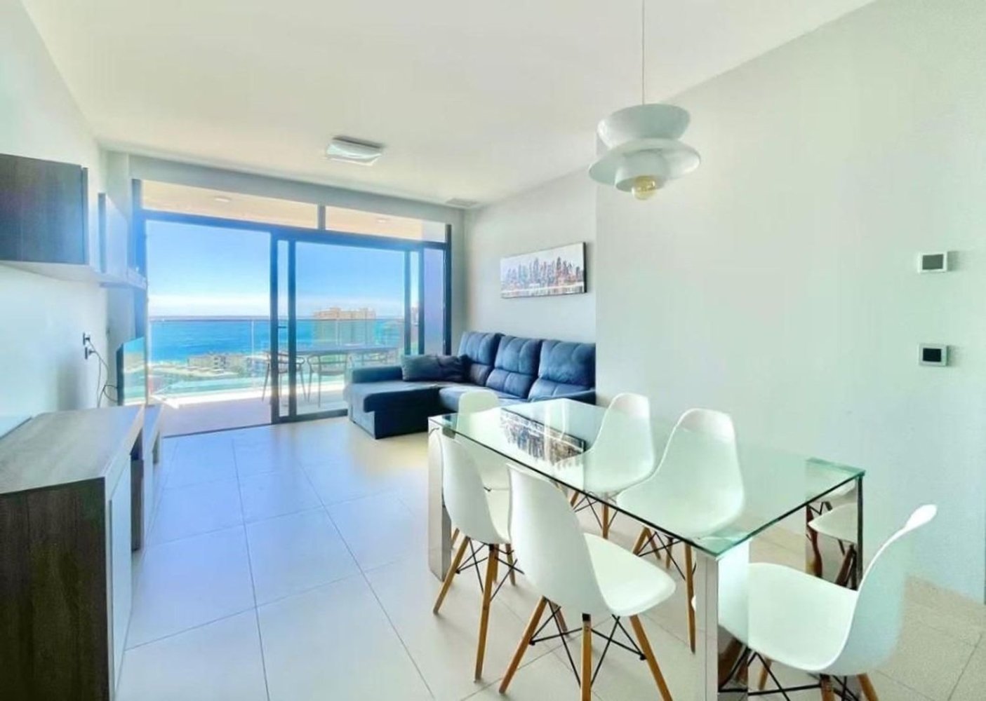 Apartamento en Benidorm, Alicante, España 2 dormitorios, 91 m2 No. 197966
