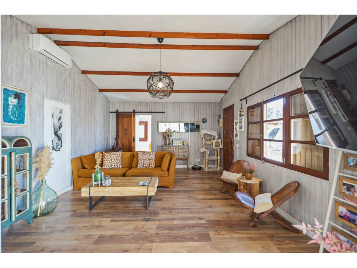 House in Ciutadella De Menorca, Menorca, Spain 5 bedrooms, 284 sq.m. No. 197911