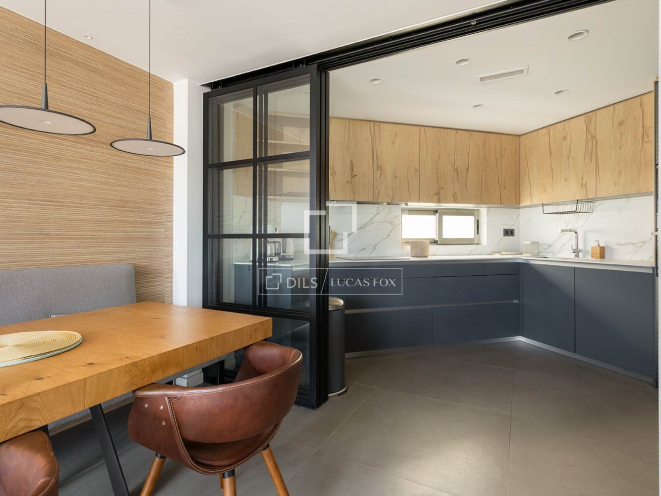 Dzīvoklis Barcelona, Spānijā 3 istabas, 96 m2 Nr. 197111