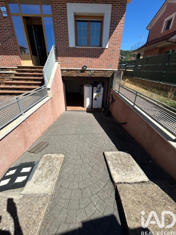 Māja Carbajal de la Legua, Leon, Spānijā 4 istabas, 347 m2 Nr. 197690