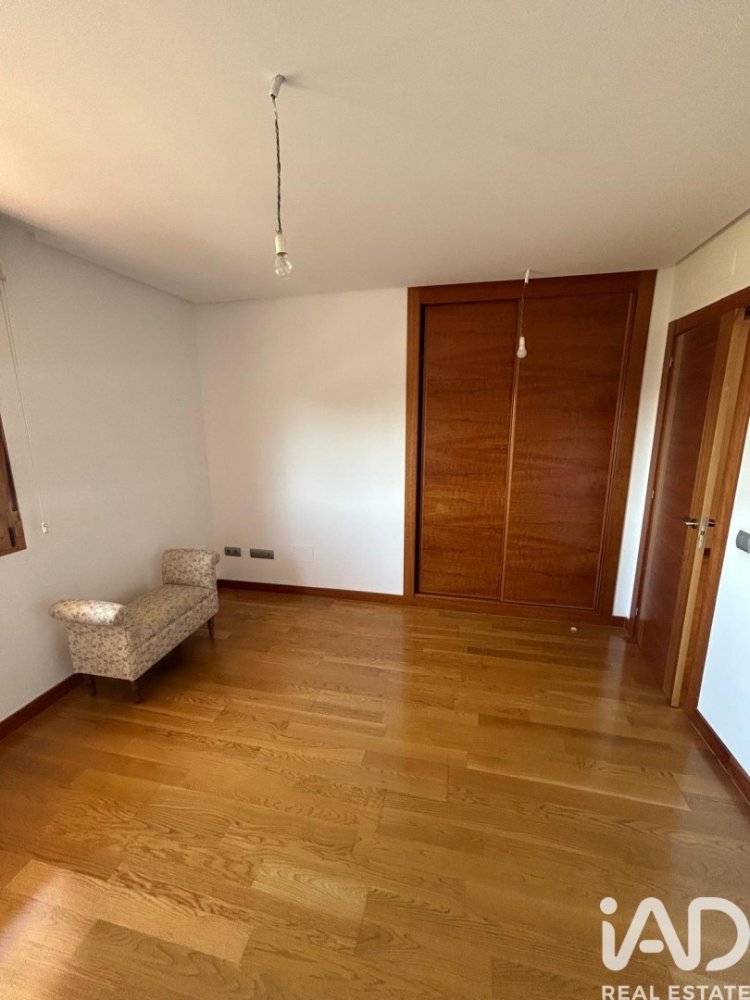 Māja Carbajal de la Legua, Leon, Spānijā 4 istabas, 347 m2 Nr. 197690