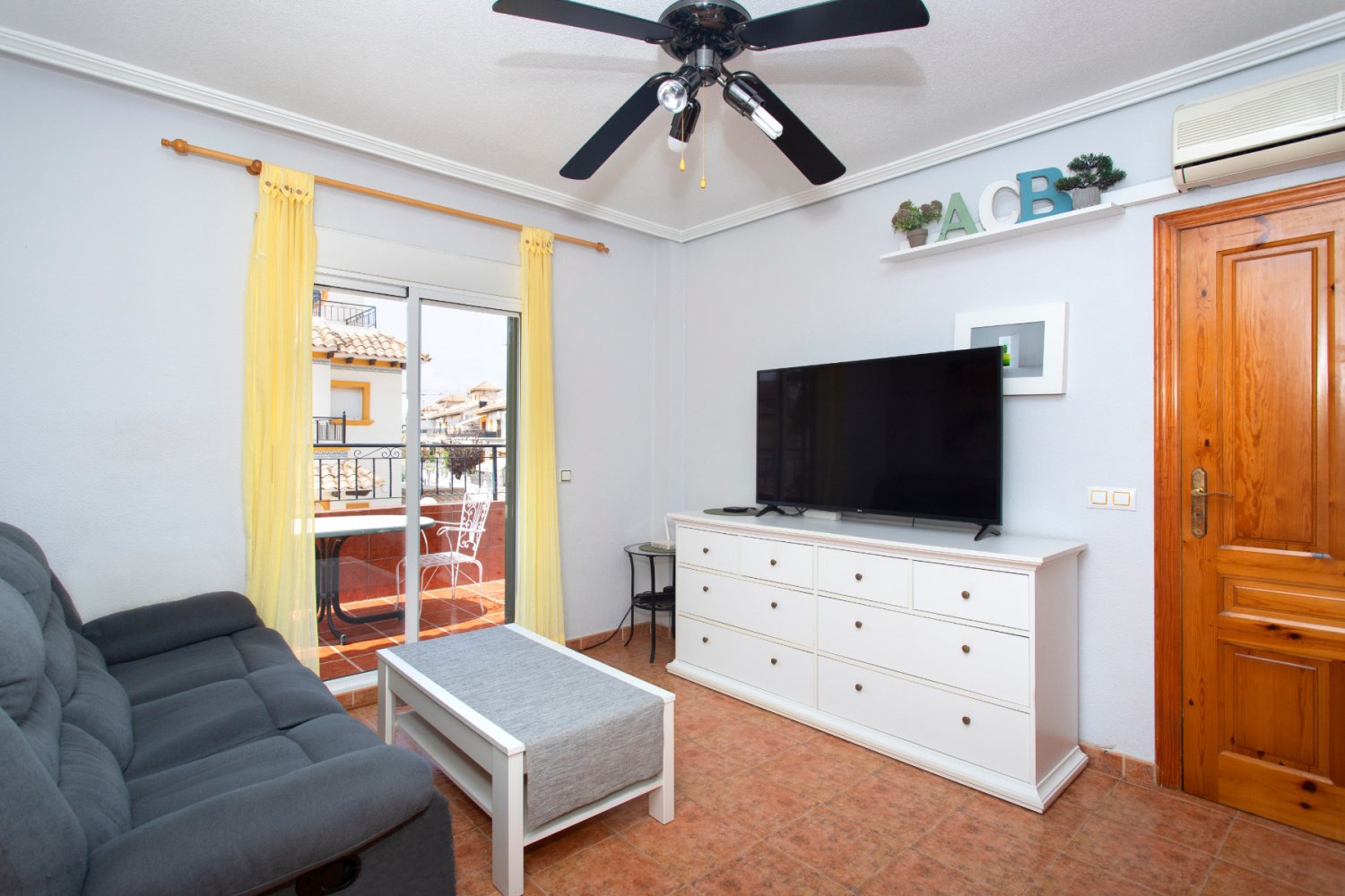 Apartment in Alicante, Spain 2 bedrooms, 113 sq.m. No. 198984