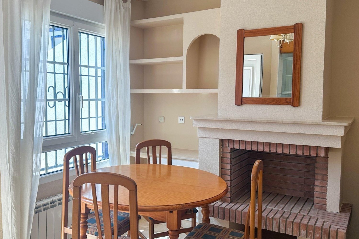 House in Alicante, Spain 2 bedrooms, 64 sq.m. No. 198088