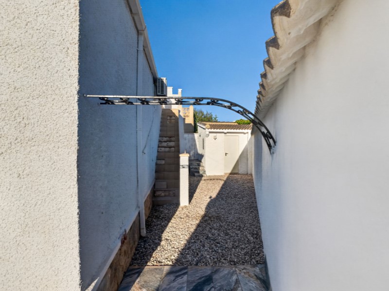 Villa a Torrevieja, Alicante, Spagna 3 camere da letto,  N° 197658