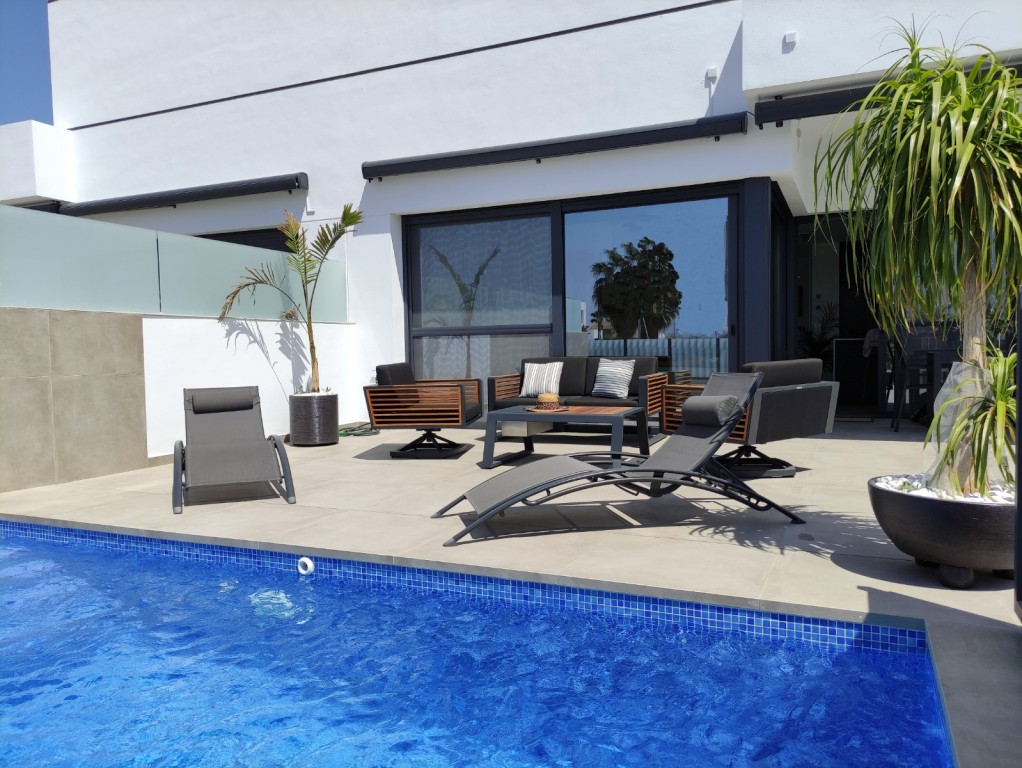 Villa en Dolores, Alicante, España 3 dormitorios,  No. 199285