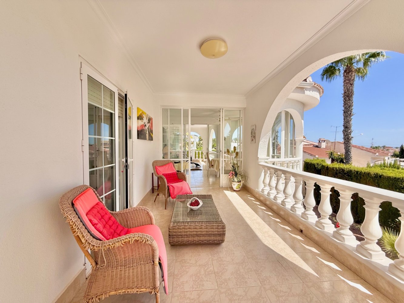 Villa in Alicante, Spanien 4 Schlafzimmer, 230 m2 Nr. 197280