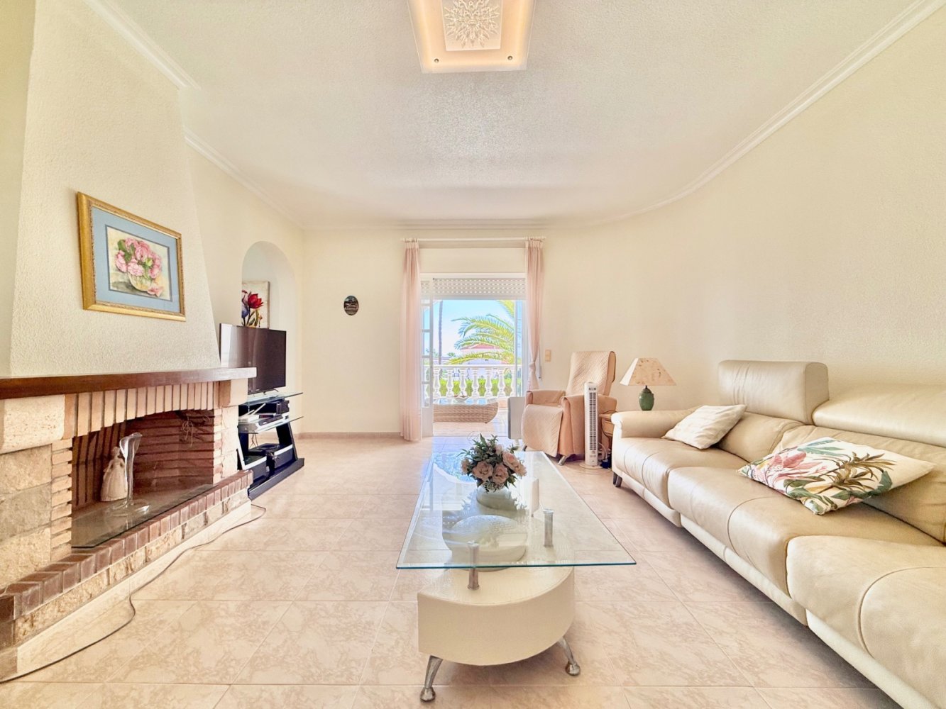 Villa in Alicante, Spanien 4 Schlafzimmer, 230 m2 Nr. 197280