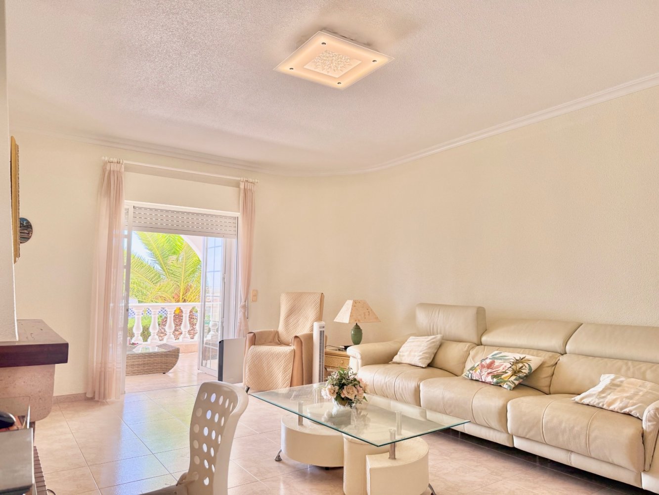 Villa in Alicante, Spanien 4 Schlafzimmer, 230 m2 Nr. 197280