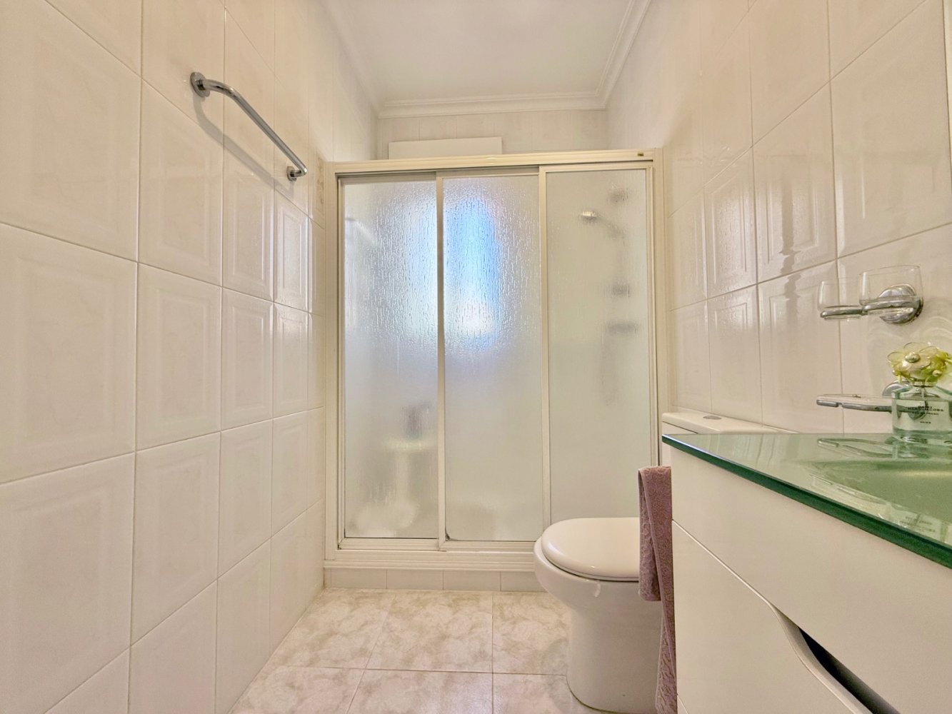 Villa in Alicante, Spanien 4 Schlafzimmer, 230 m2 Nr. 197280