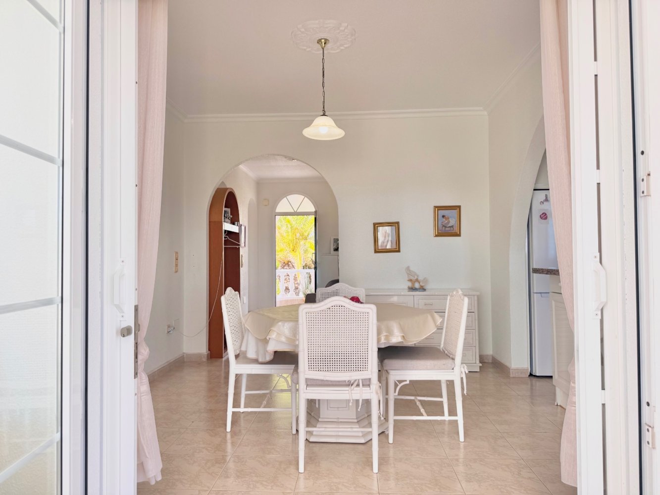 Villa in Alicante, Spanien 4 Schlafzimmer, 230 m2 Nr. 197280