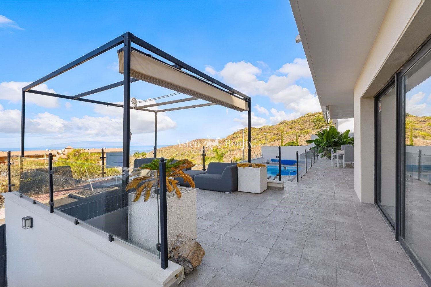 Villa en Tenerife, España 3 dormitorios, 236 m2 No. 199819