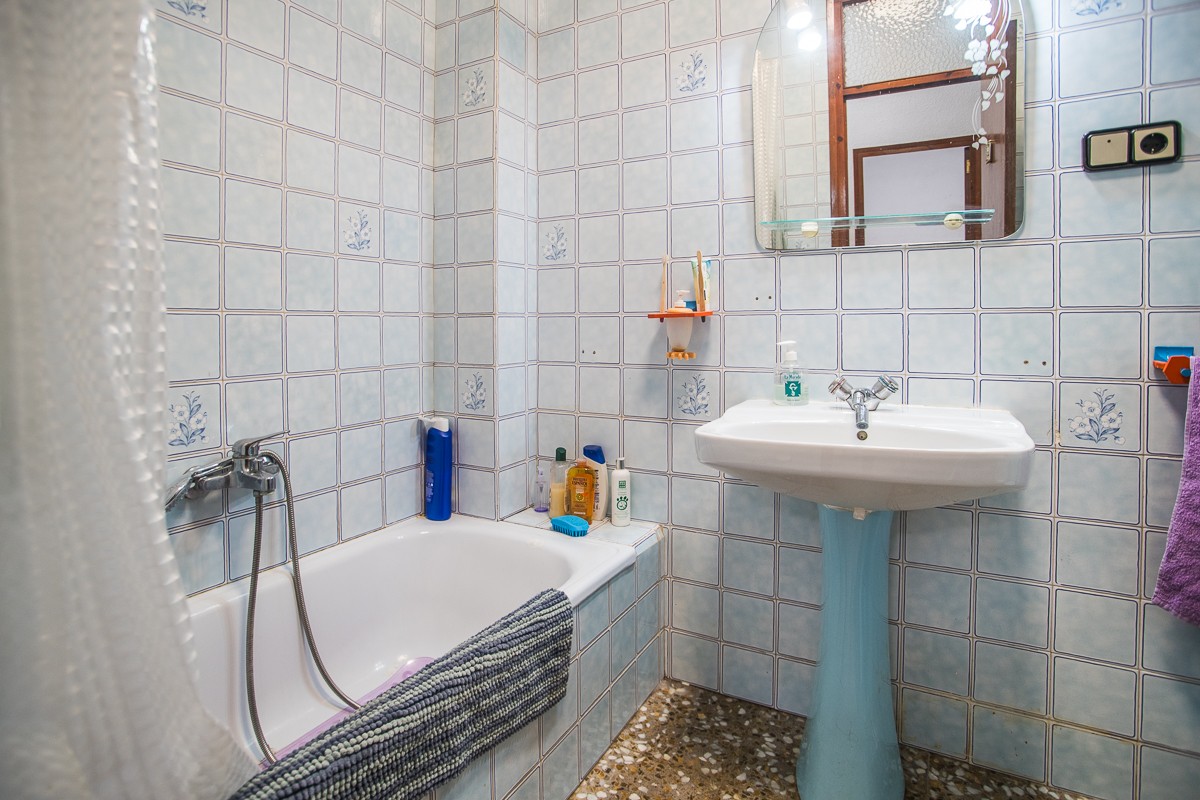 Villa a Orihuela, Alicante, Spagna 4 camere da letto, 362 mq. N° 197427