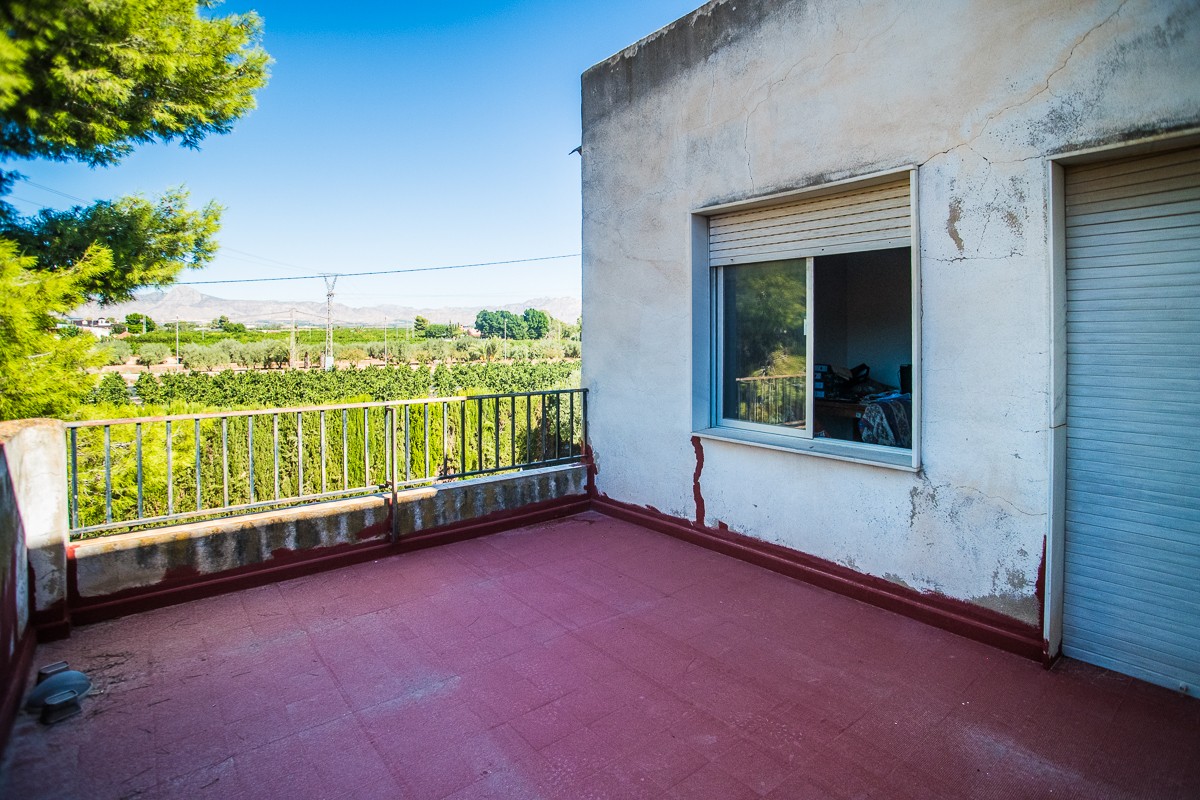 Villa a Orihuela, Alicante, Spagna 4 camere da letto, 362 mq. N° 197427