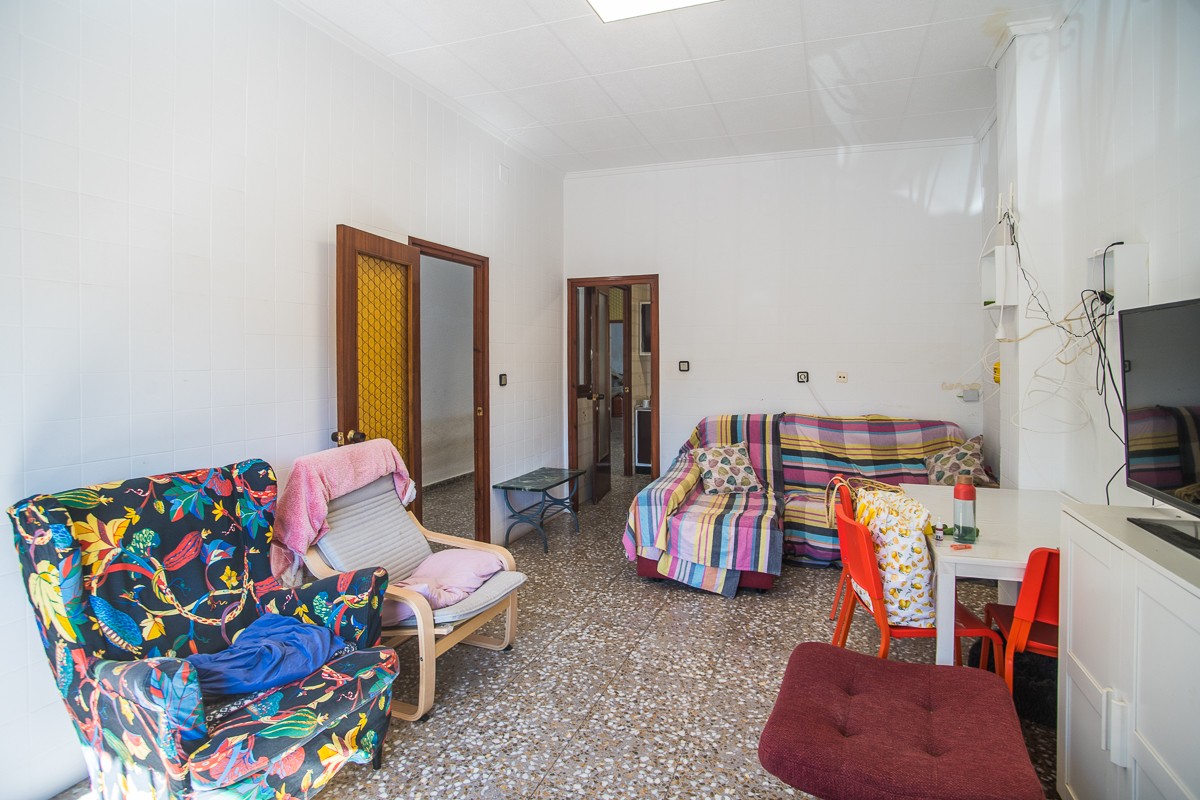 Villa a Orihuela, Alicante, Spagna 4 camere da letto, 362 mq. N° 197427