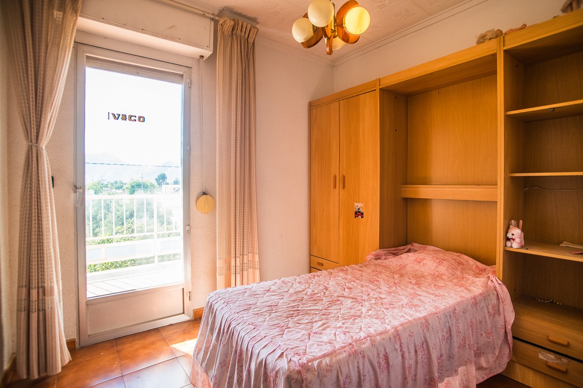 Villa a Orihuela, Alicante, Spagna 4 camere da letto, 362 mq. N° 197427