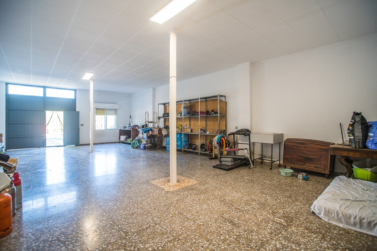 Villa a Orihuela, Alicante, Spagna 4 camere da letto, 362 mq. N° 197427