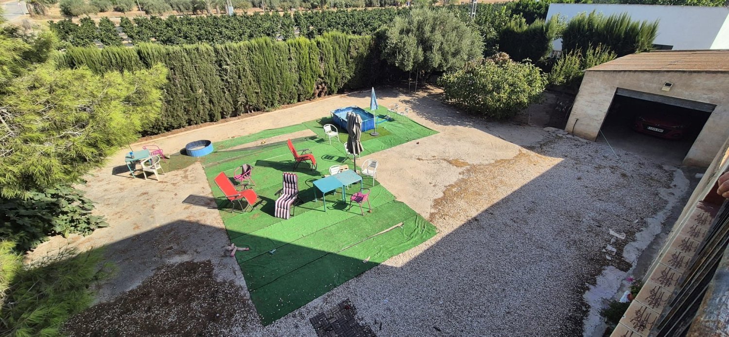 Villa a Orihuela, Alicante, Spagna 4 camere da letto, 362 mq. N° 197427