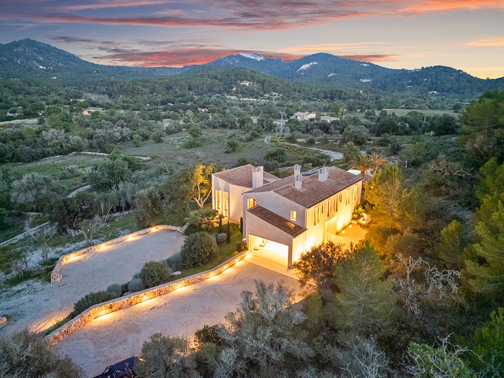 Villa a Cala D'or, Mallorca, Spagna 5 camere da letto, 453 mq. N° 198225