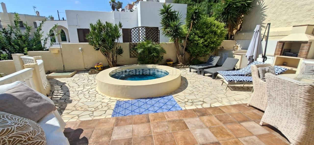 Villa a Mojacar, Almeria, Spagna 6 camere da letto, 282 mq. N° 198175
