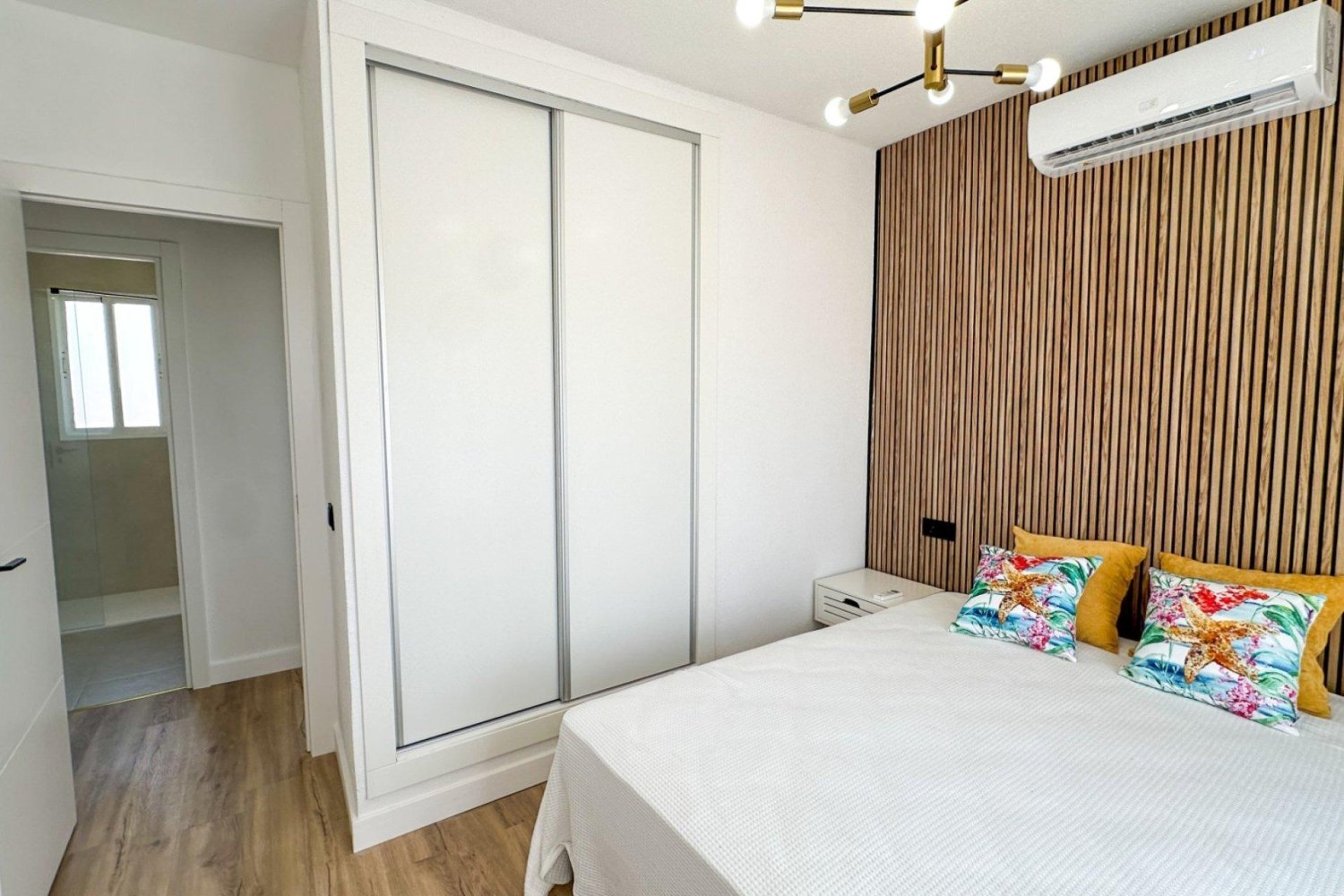House in Cabo Roig, Alicante, Spanien 2 Schlafzimmer, 86 m2 Nr. 198089