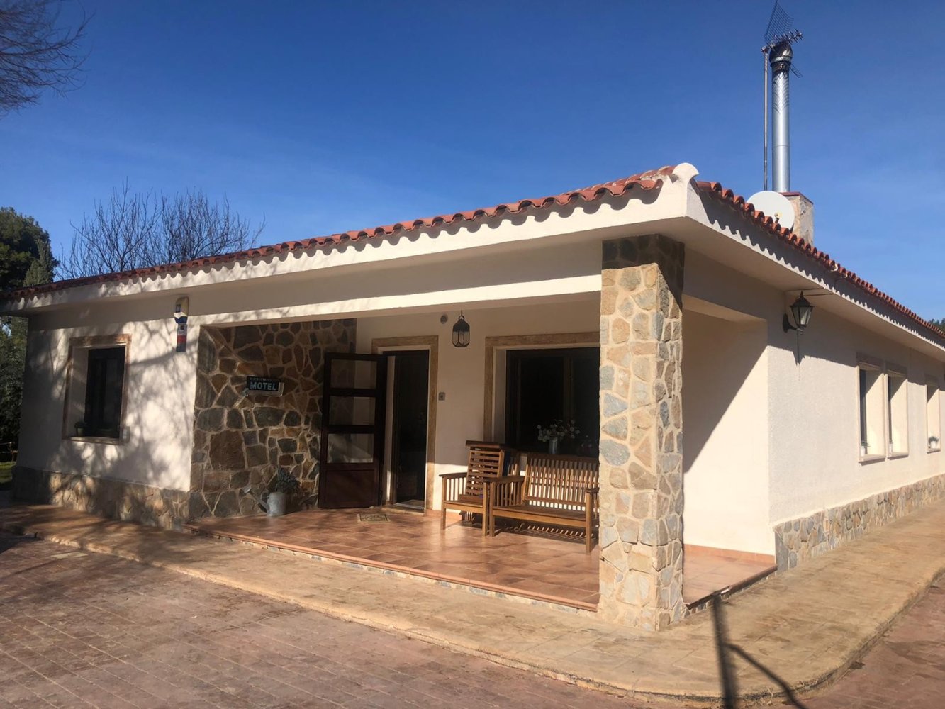 Villa en Elda, Alicante, España 4 dormitorios, 240 m2 No. 198927