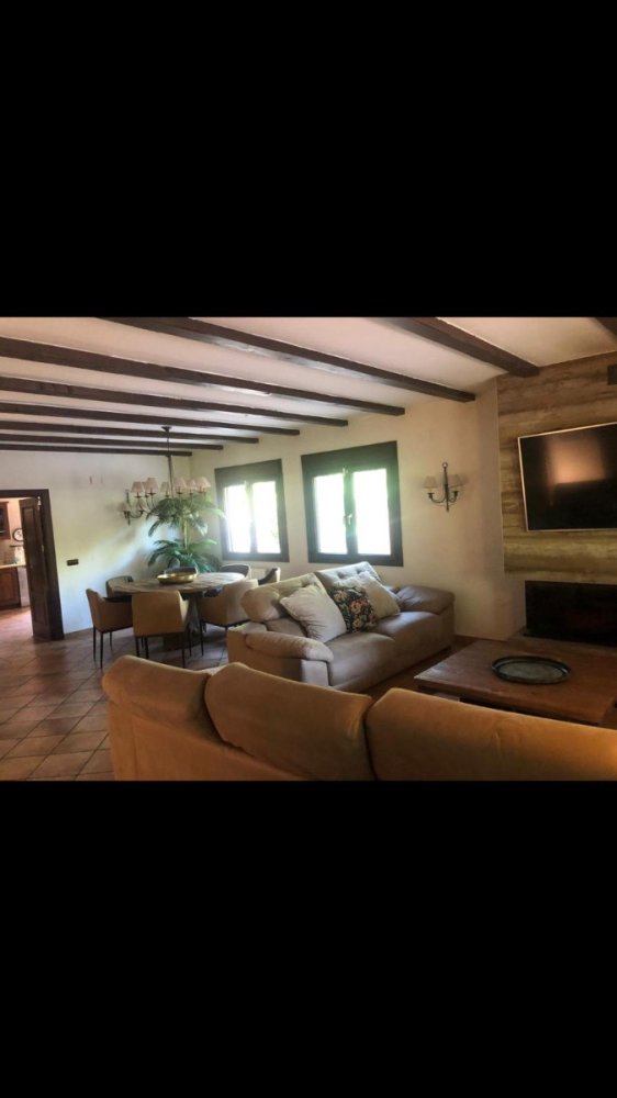 Villa en Elda, Alicante, España 4 dormitorios, 240 m2 No. 198927