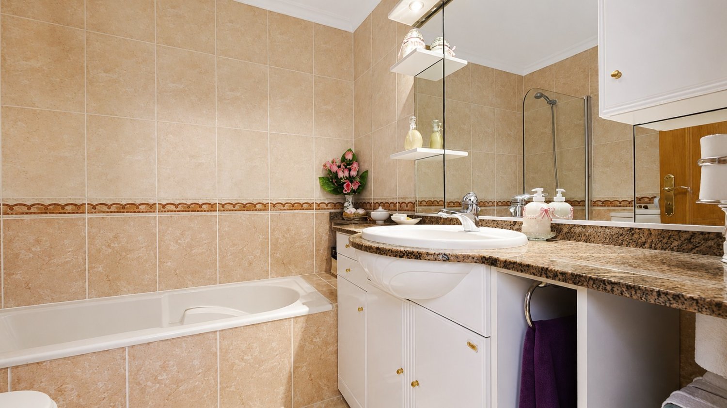Villa in Santa Ponsa, Mallorca, Spain 6 bedrooms, 247 sq.m. No. 198844