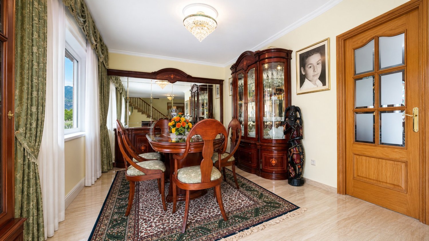 Villa in Santa Ponsa, Mallorca, Spain 6 bedrooms, 247 sq.m. No. 198844