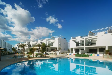 Bungalow in Mil Palmeras, Alicante, Spanien 2 Schlafzimmer, 71 m2 Nr. 198453