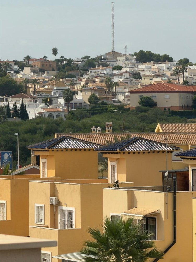 Apartamento en Villamartin, Alicante, España 76 m2 No. 199187