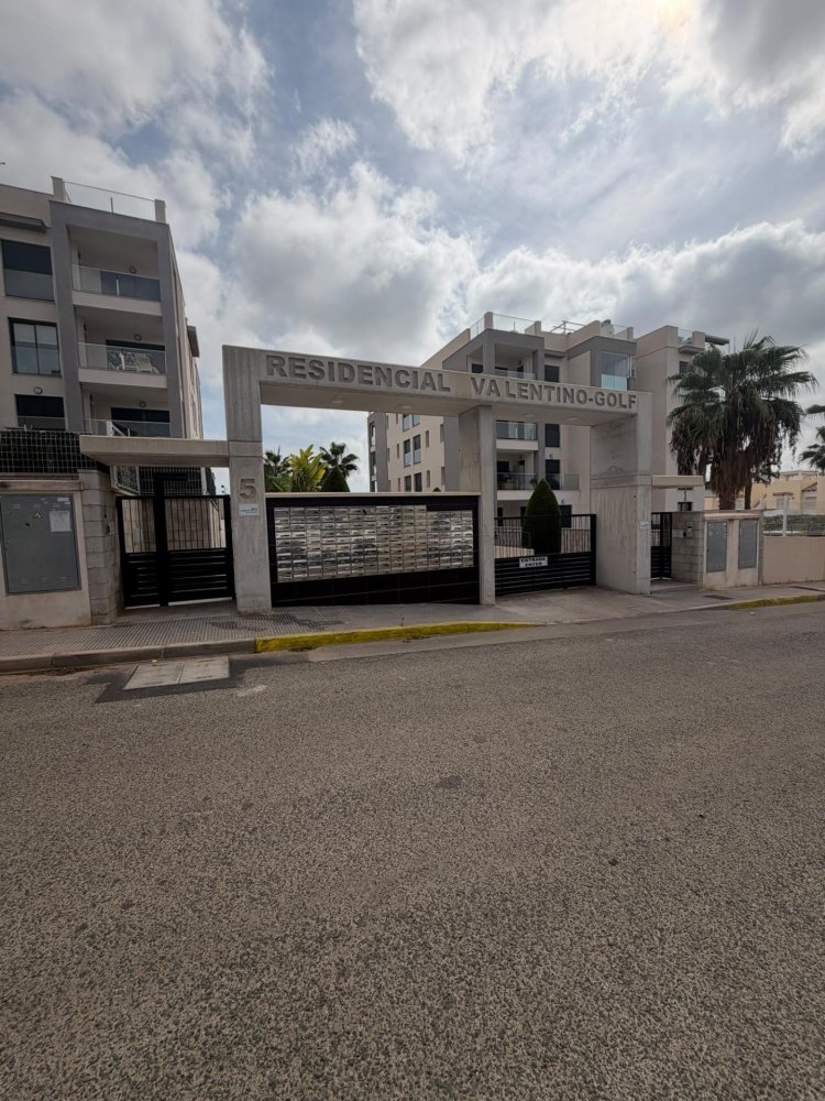 Apartamento en Villamartin, Alicante, España 76 m2 No. 199187
