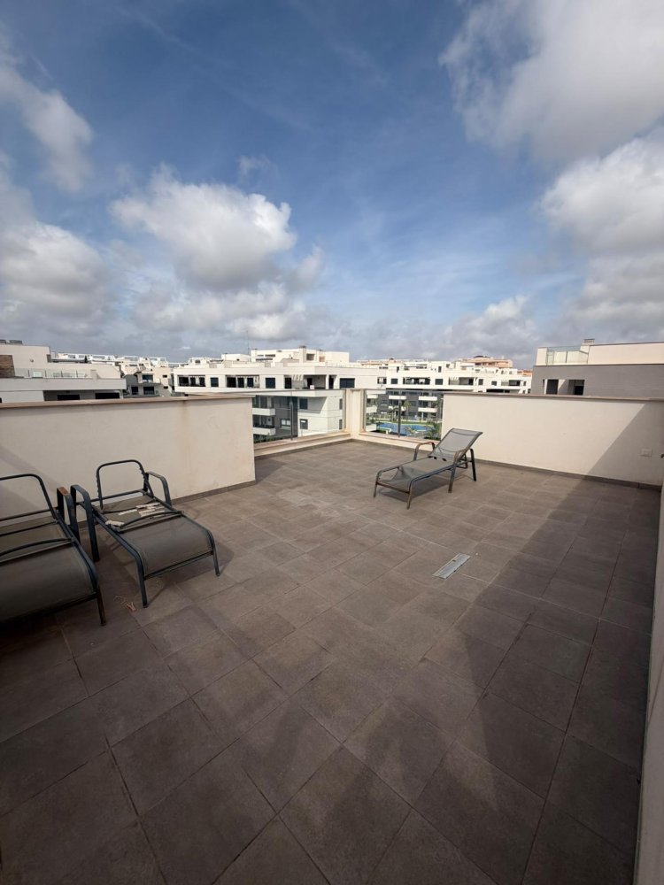 Apartamento en Villamartin, Alicante, España 76 m2 No. 199187