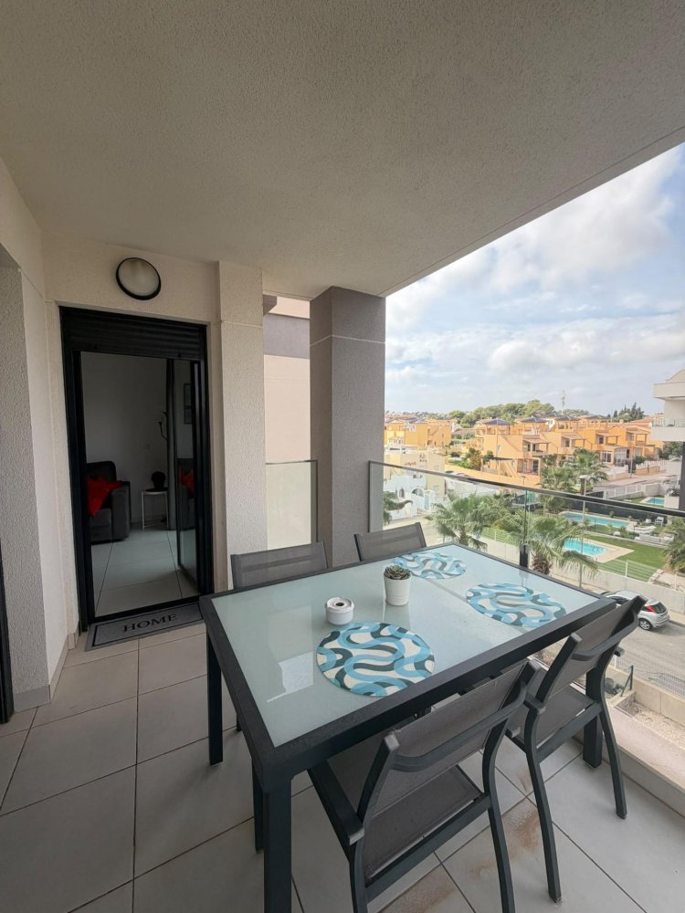 Apartamento en Villamartin, Alicante, España 76 m2 No. 199187