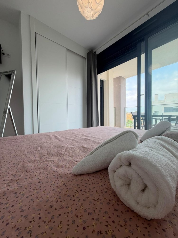 Apartamento en Villamartin, Alicante, España 76 m2 No. 199187