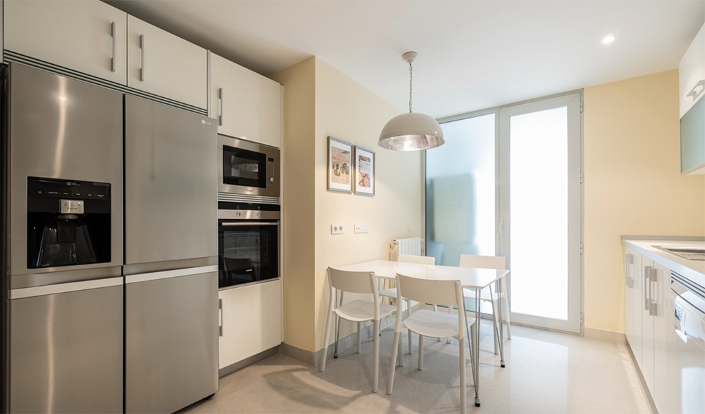 Apartament w Sol De Mallorca, Mallorca, Hiszpania 3 sypialnie, 169 mkw. nr 198234