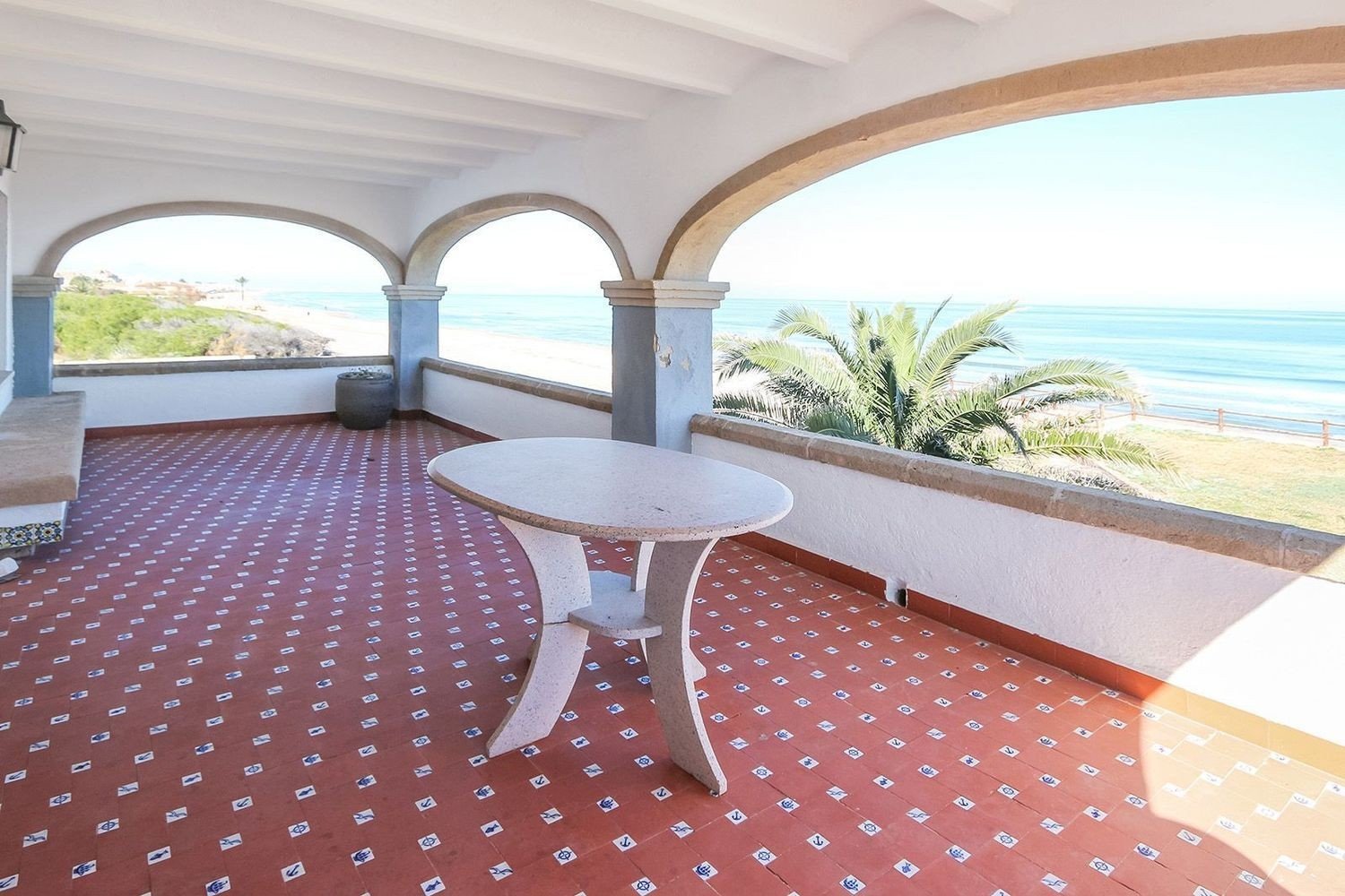Villa a Denia, Alicante, Spagna 8 camere da letto, 286 mq. N° 198207