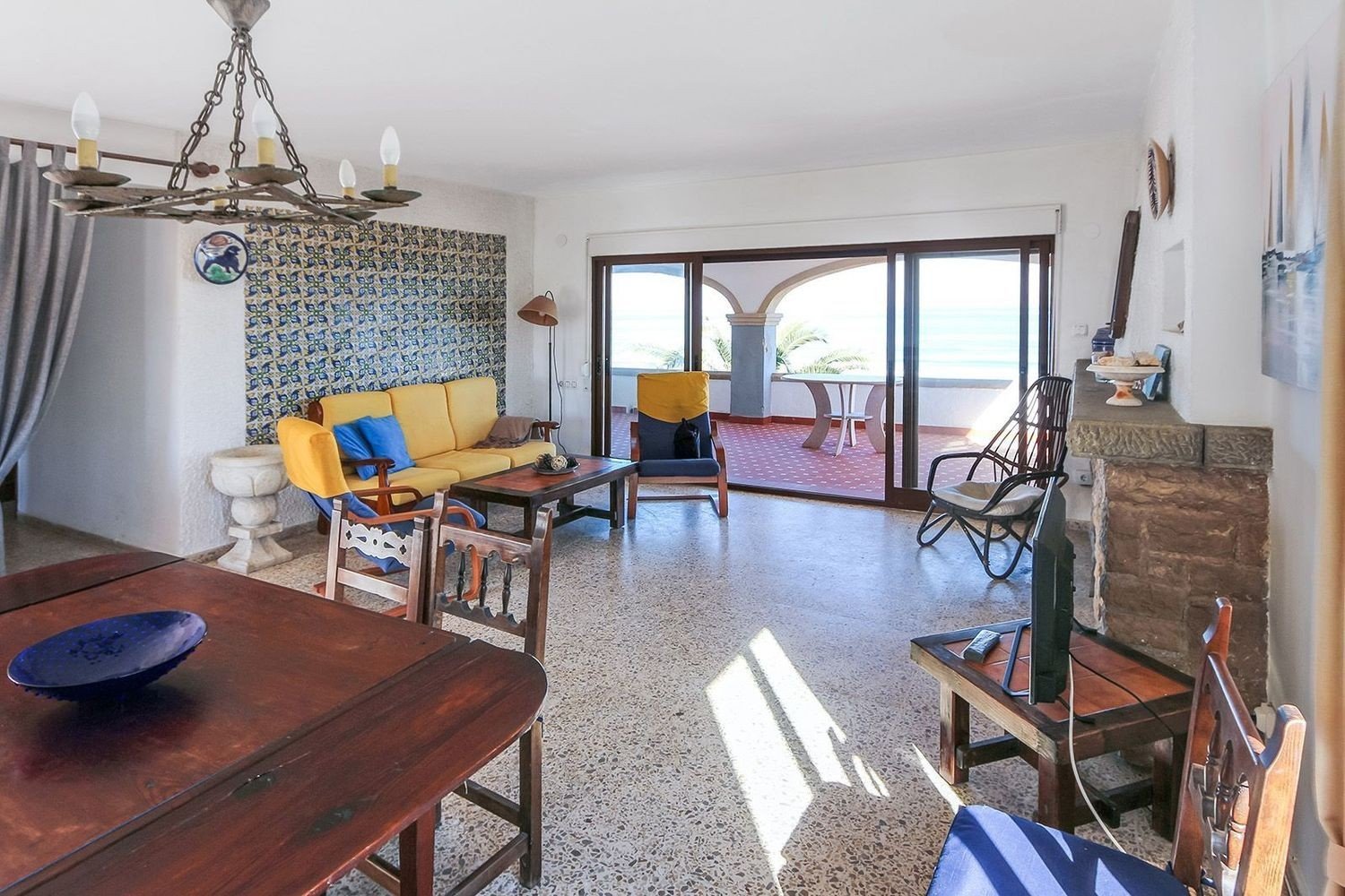 Villa a Denia, Alicante, Spagna 8 camere da letto, 286 mq. N° 198207