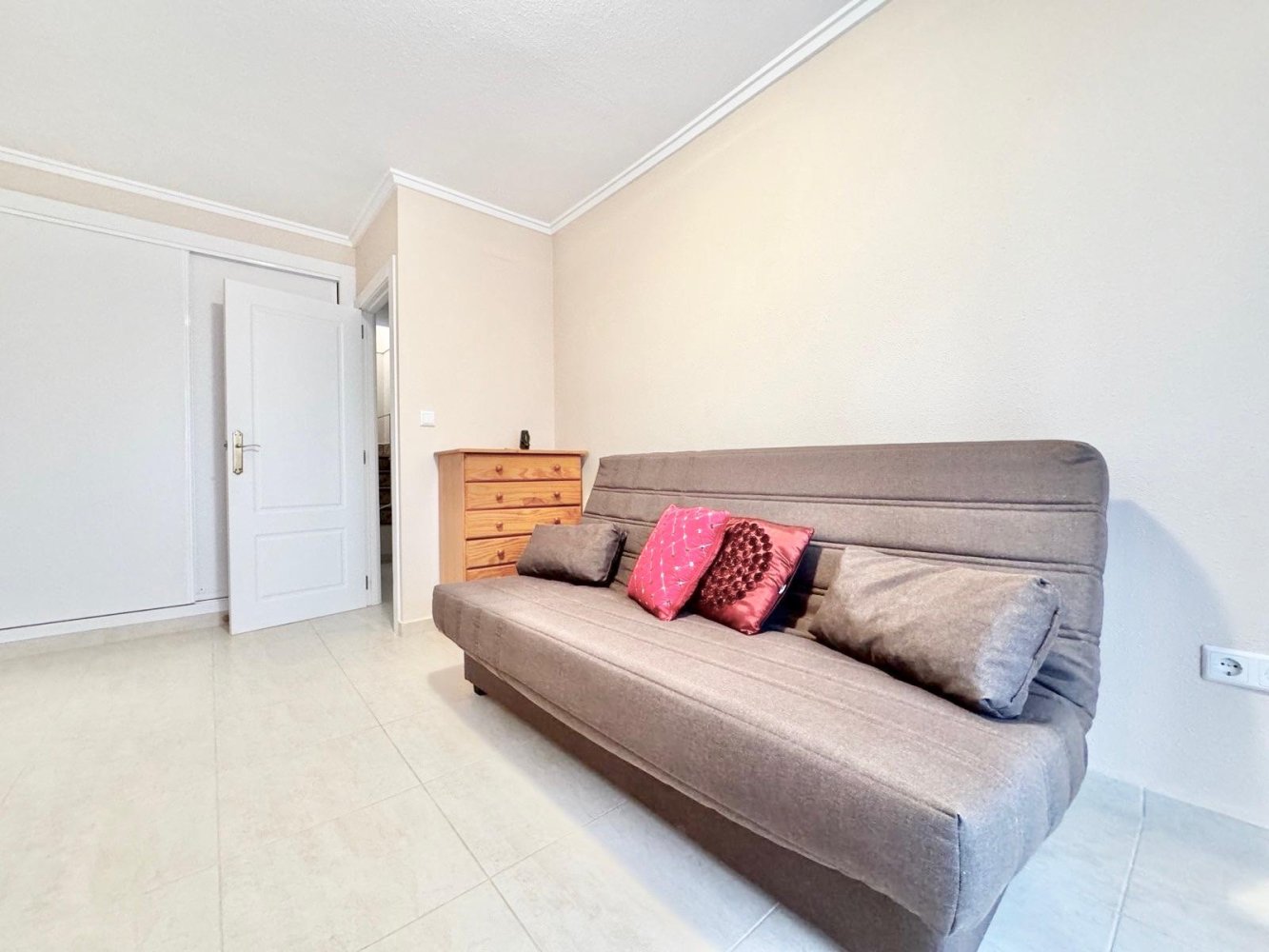 Townhouse in Torrevieja, Alicante, Spanien 3 Schlafzimmer, 122 m2 Nr. 199740