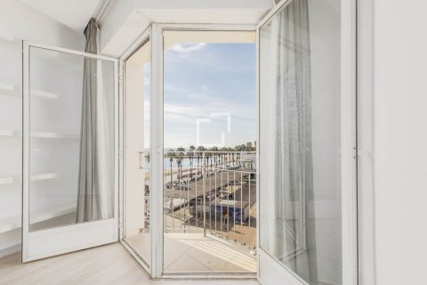 Apartament w Barcelona, Hiszpania 3 sypialnie, 80 mkw. nr 199882
