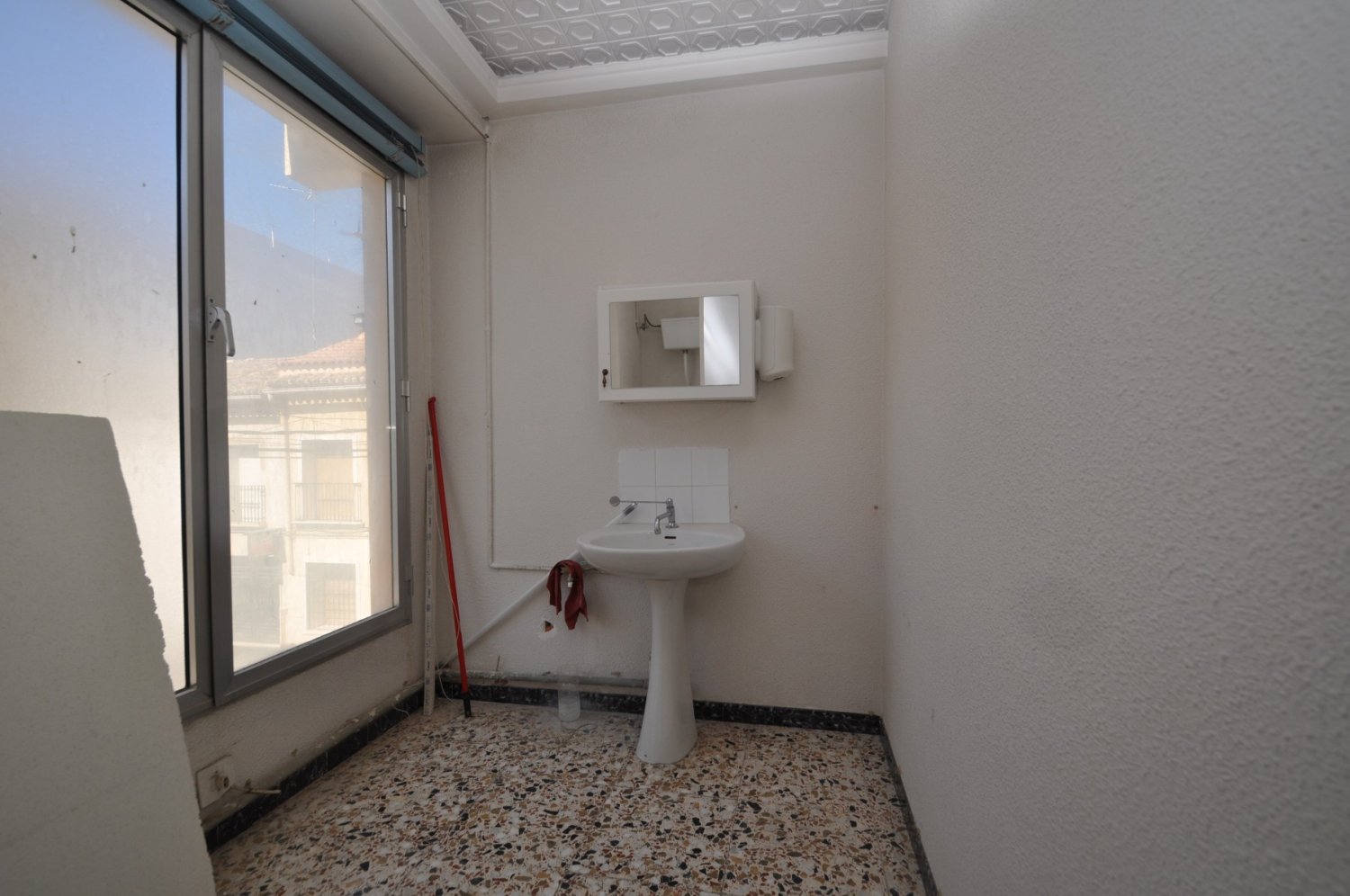 Apartment in Pinoso, Alicante, Spain 5 bedrooms, 220 sq.m. No. 198940