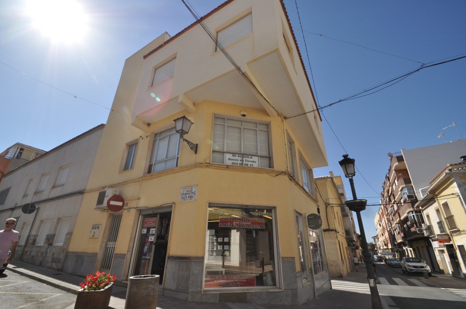 Apartment in Pinoso, Alicante, Spain 5 bedrooms, 220 sq.m. No. 198940