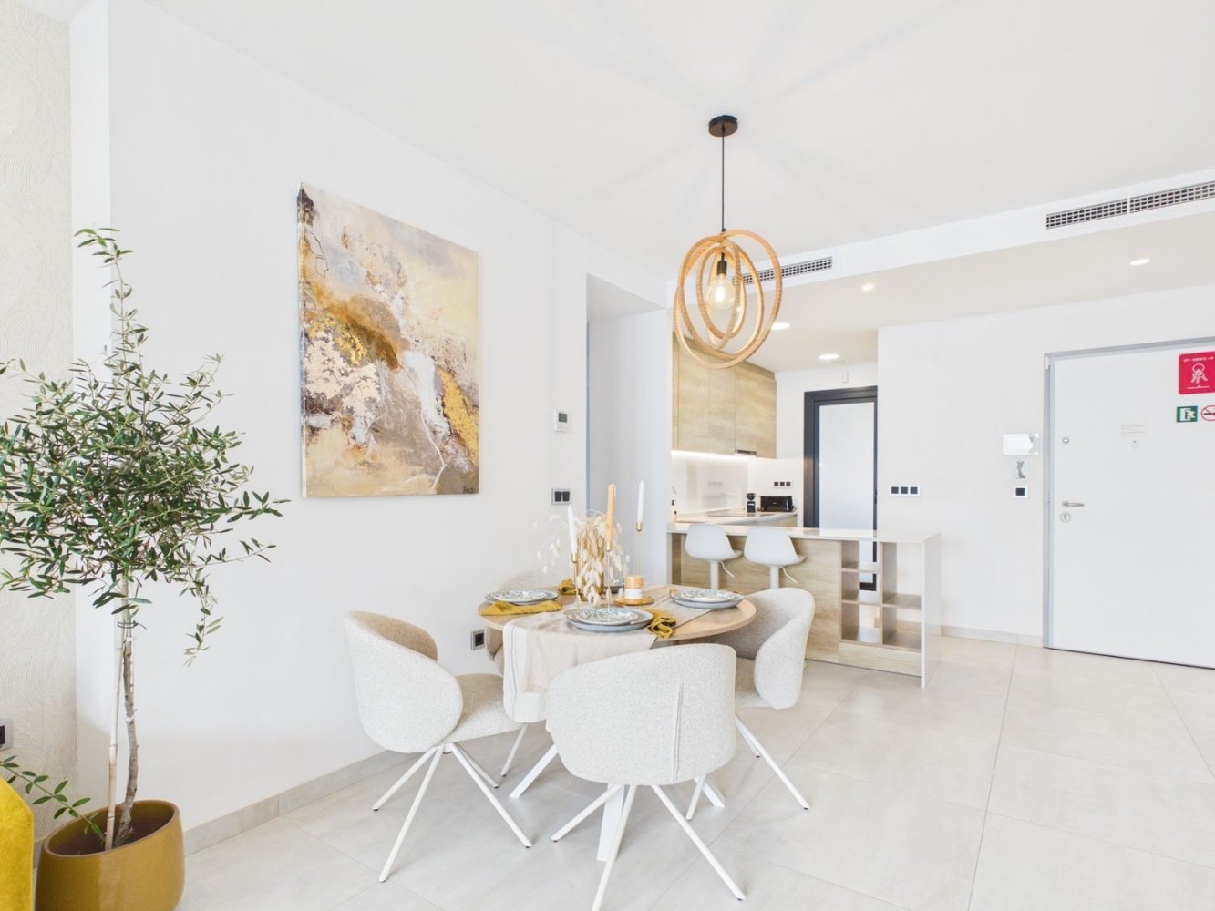 Apartamento en Benidorm, Alicante, España 2 dormitorios, 105 m2 No. 197961