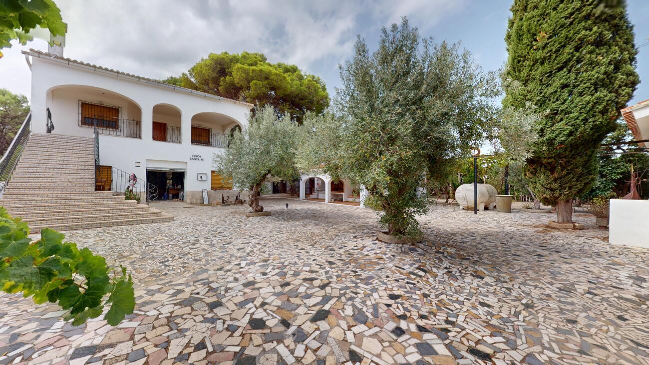 Huoneisto Alicante, Espanja 5 makuuhuonetta, 200 m2 No. 198559